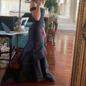 Black prom dress